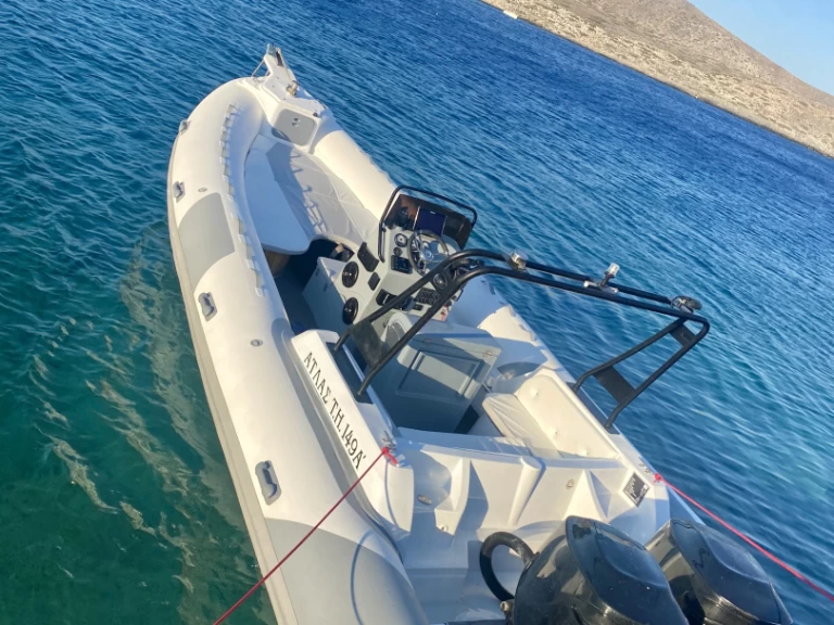 Bootverhuur HNC 690 690 in Iraklion via SamBoat