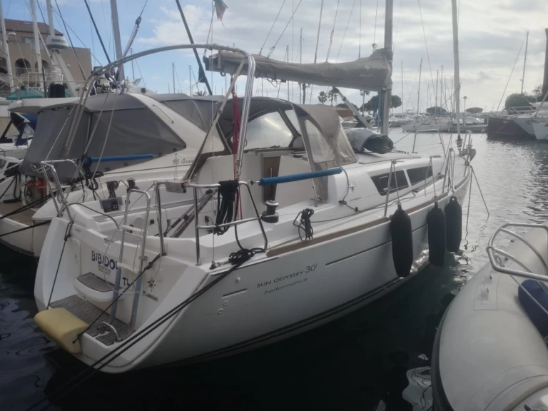 Bootverhuur Jeanneau Sun Odyssey 30i in Toulon via SamBoat