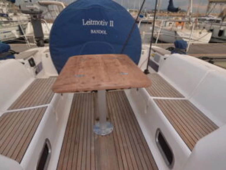 Dufour Dufour 44 te huur van particulier of professional in Toulon