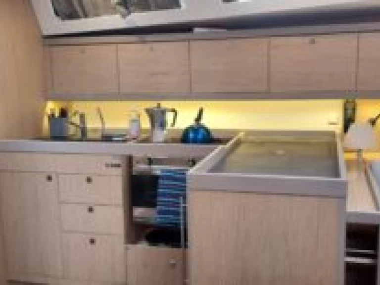 Verhuur Zeilboot in Toulon - Bénéteau Oceanis 45