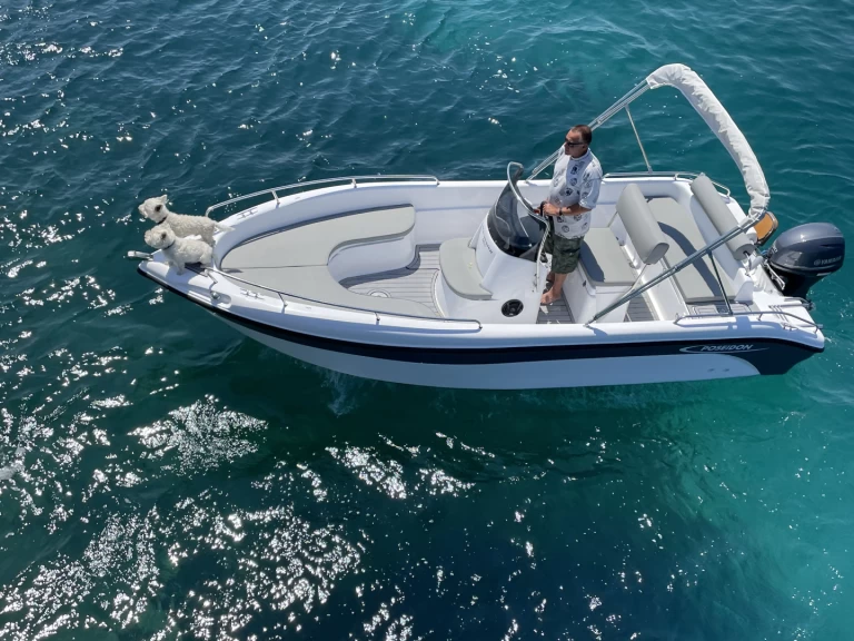 Huur Motorboot met of zonder schipper Poseidon in Agía Kiriakí