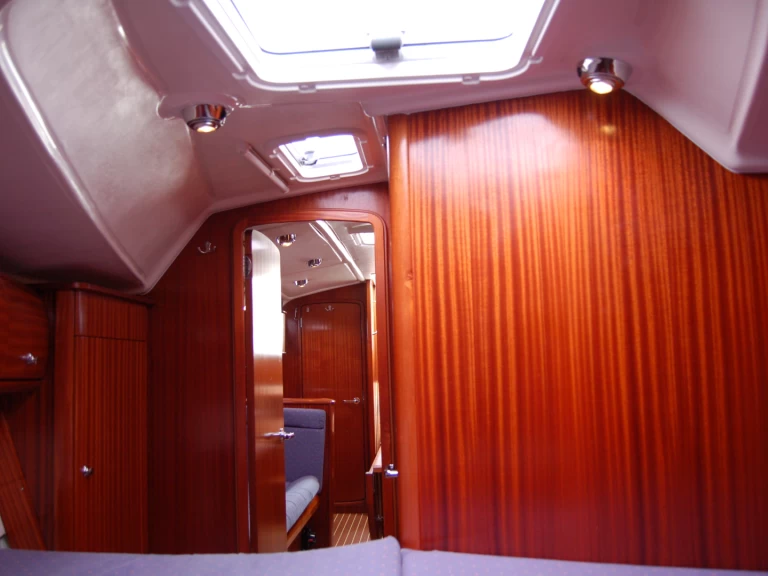 Huur Zeilboot met of zonder schipper Bavaria in Kiel