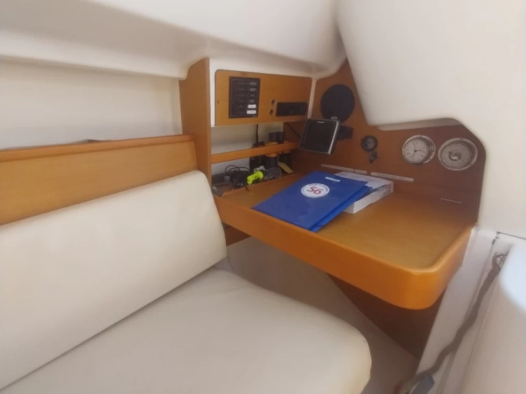 Huur Zeilboot met of zonder schipper Bénéteau in La Trinité-sur-Mer