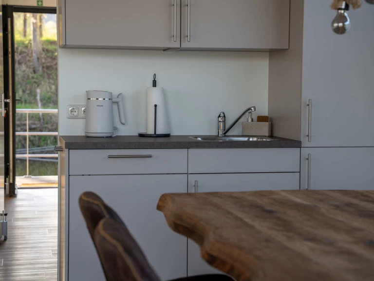 Bootverhuur FLOATING 44 in Höxter via SamBoat