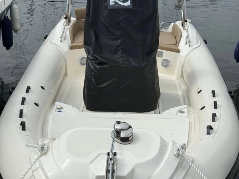 Bootverhuur Nuova Jolly Prince 24 in Cannes via SamBoat