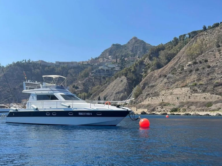 Bootverhuur Catania goedkoop Clanship 42 FB