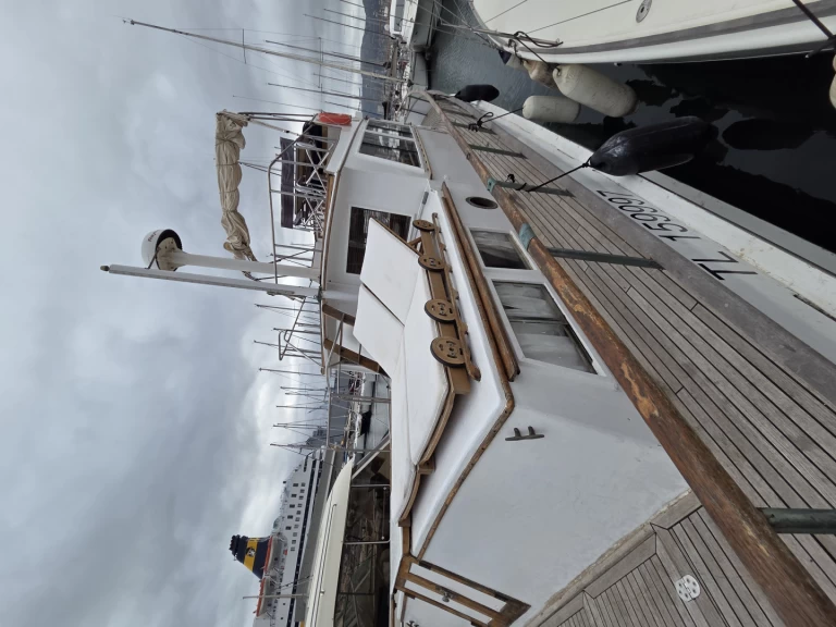 Motorboot te huur in Toulon voor de beste prijs