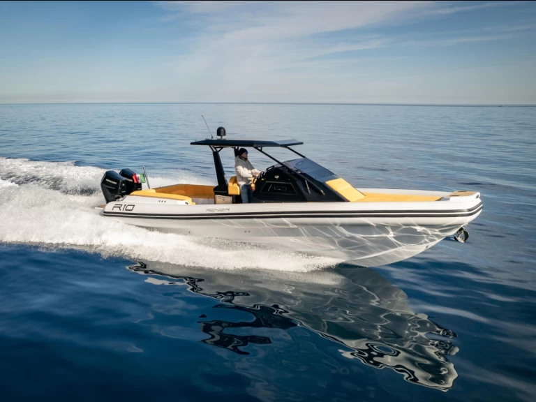 Verhuur RIB in Mahón - CANTIERI RENIER R10