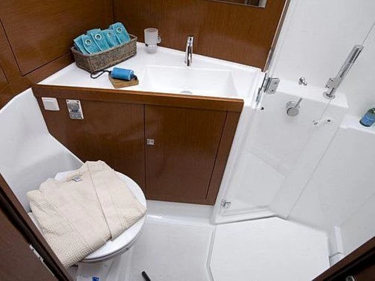 Bootverhuur Bénéteau Oceanis 45 in Paros (Eiland) via SamBoat