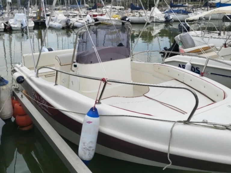 Huur Motorboot met of zonder schipper Rascala in Tuoro sul Trasimeno