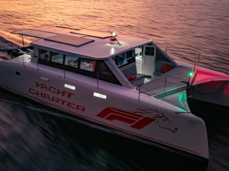 Bootverhuur Stealth 420 F1 Power Catamaran in Phuket via SamBoat