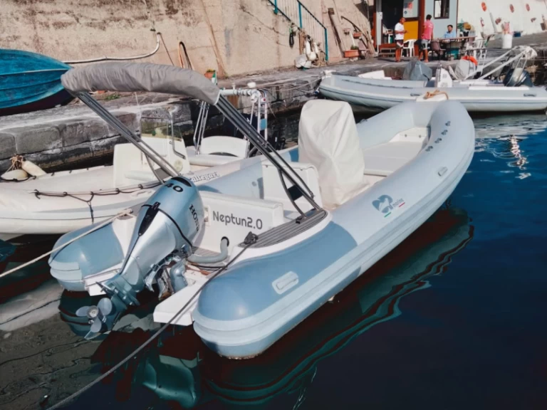 op marine 19 te huur van particulier of professional in Sorrento