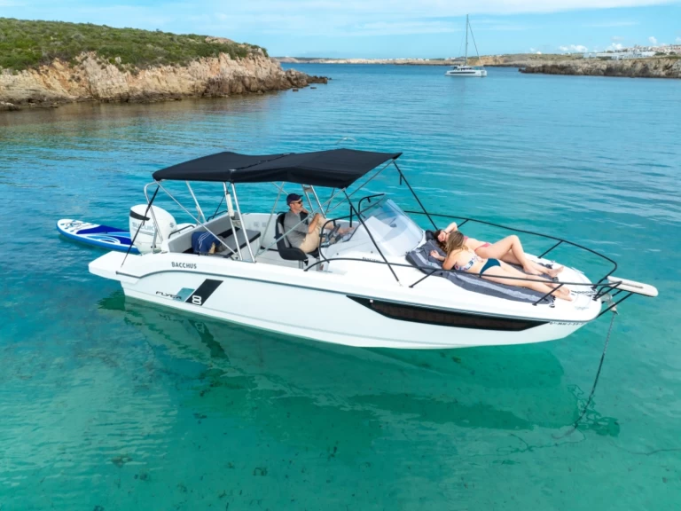 Huur Motorboot met of zonder schipper Bénéteau in Mahón