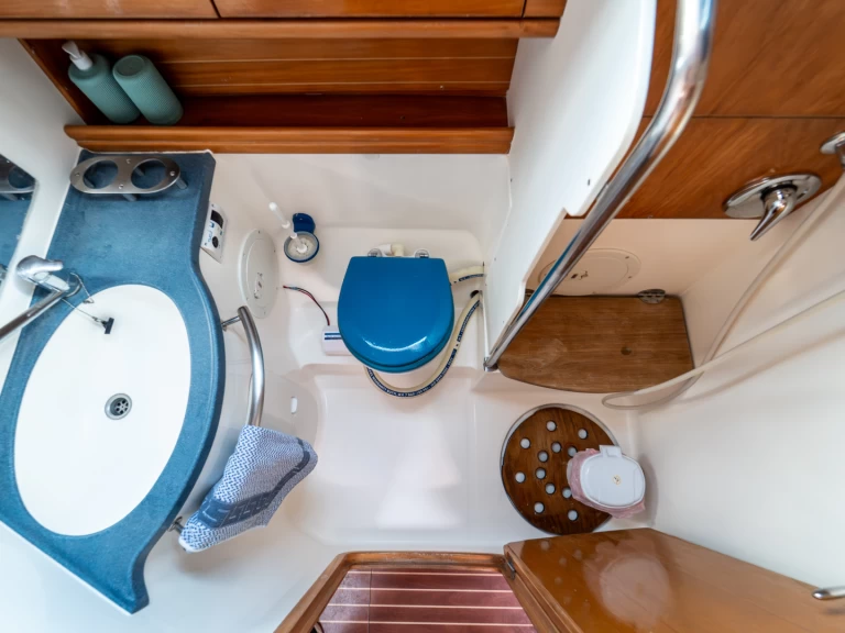 Bootverhuur Kavála goedkoop Bavaria 39 Cruiser