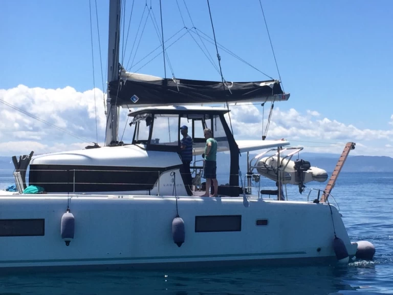 Huur een Lagoon Lagoon 42 in Lefkáda