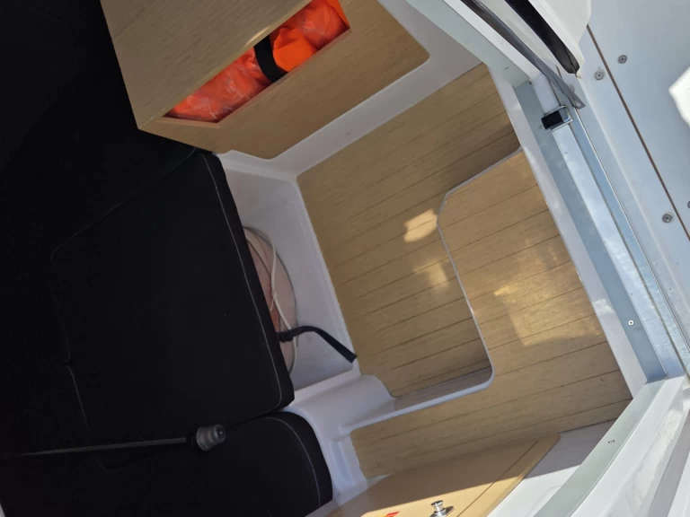 Jachthuur in Port-Camargue - Ranieri Shadow 20 via SamBoat