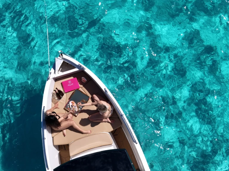 Verhuur Motorboot Cattleya met vaarbewijs