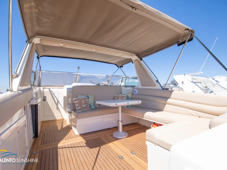 Verhuur Motorboot Ilver36 met vaarbewijs