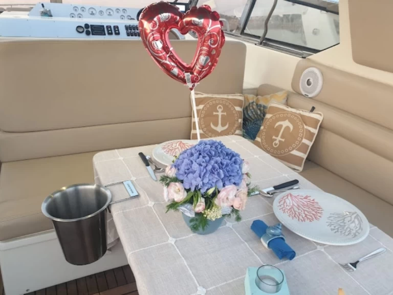 Motorboot te huur in Gallipoli voor de beste prijs