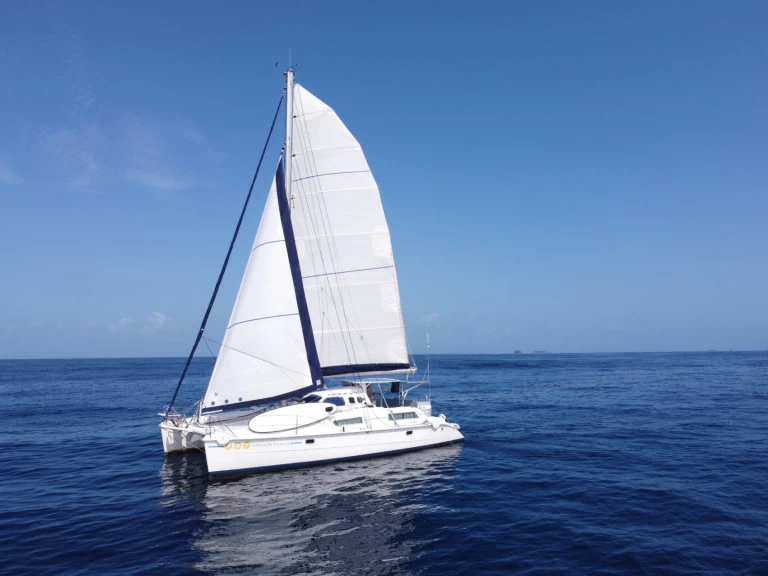 Jachthuur in Porroig - Edel Edel Cat 36 via SamBoat