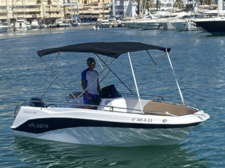 Verhuur Motorboot Karel met vaarbewijs