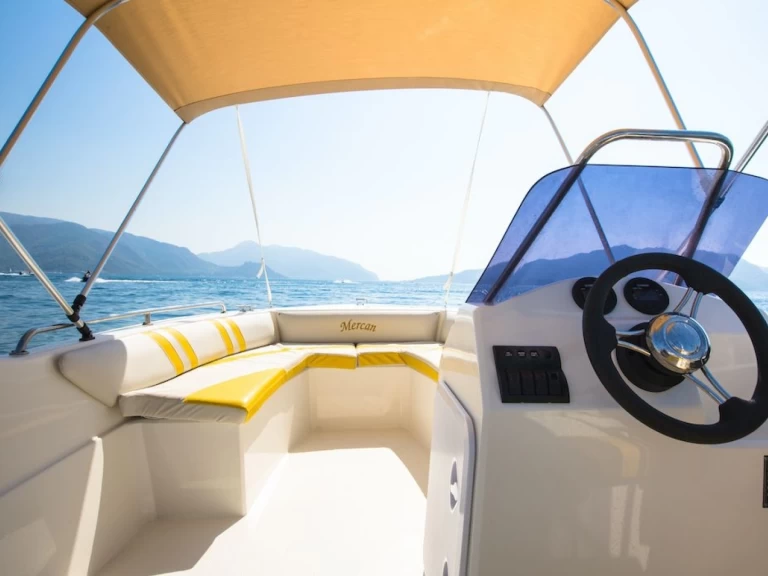 Jachthuur in Mandelieu-la-Napoule - Mercan SKI 16 via SamBoat