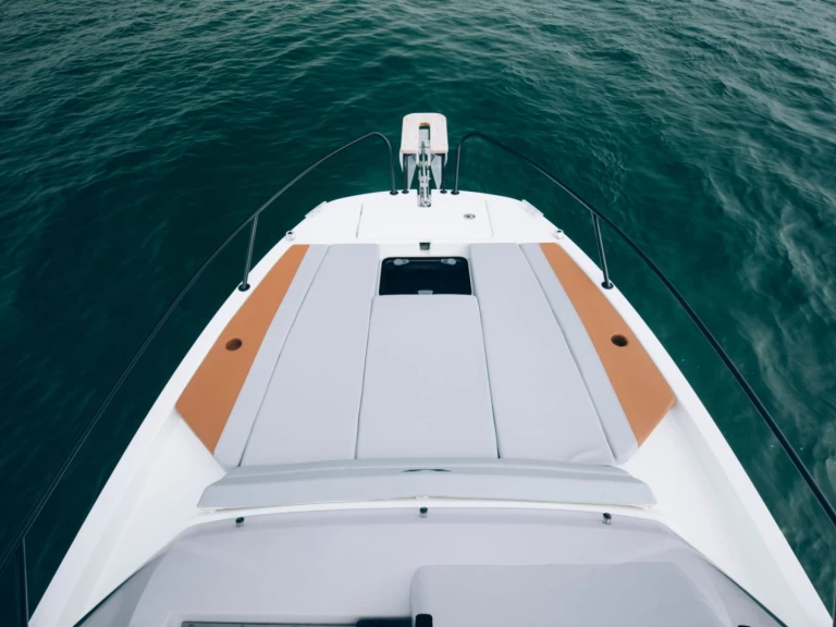 Bénéteau Flyer 7 SUNdeck te huur van particulier of professional in Mandelieu-la-Napoule