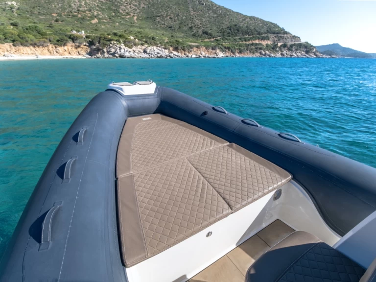 Bootverhuur Mandelieu-la-Napoule goedkoop 62 Classic