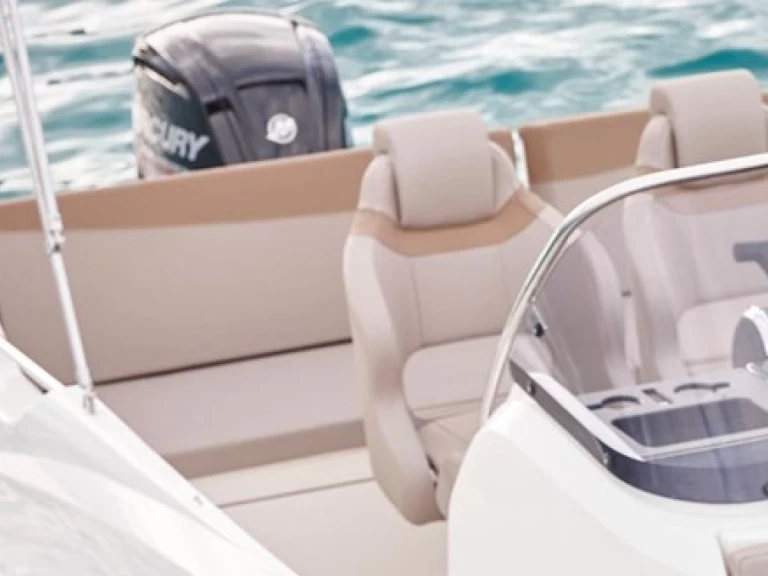 Motorboot te huur in Bodman-Ludwigshafen voor de beste prijs