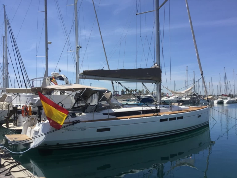 Verhuur Zeilboot Jeanneau met vaarbewijs