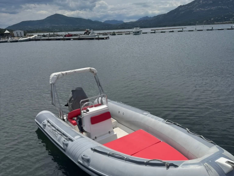 Bootverhuur Lomac Lomac 520 OK in Porto Rotondo via SamBoat