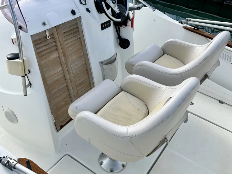 Bénéteau Flyer 650 Open te huur van particulier of professional in La Rochelle