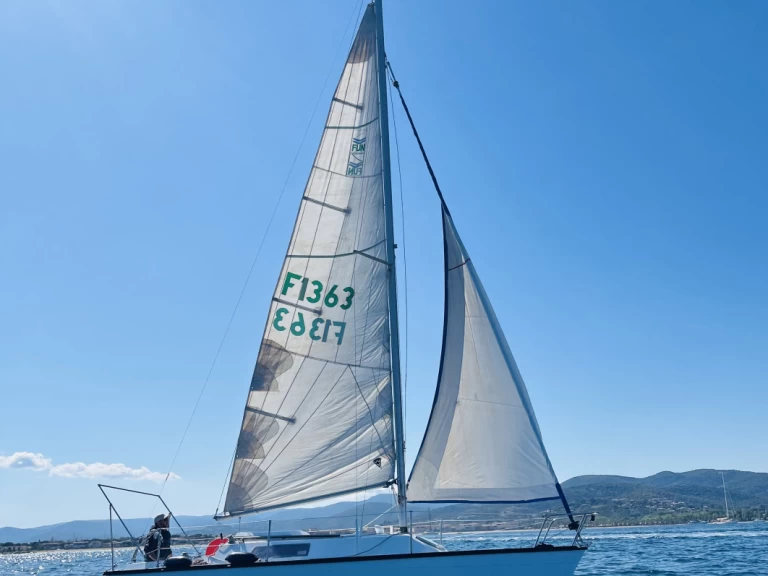 Jachthuur in Saint-Tropez - Dufour Dufour 1800 via SamBoat