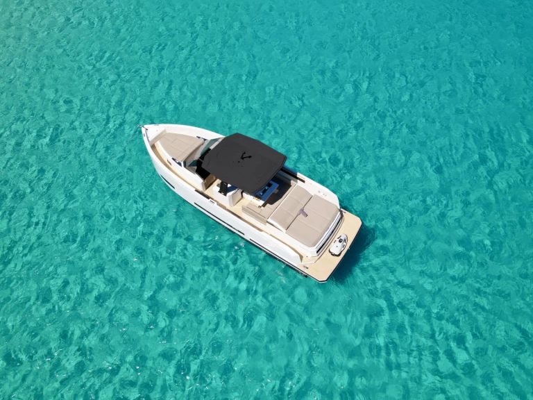 Bootverhuur Marina Ibiza goedkoop De Antonio D36