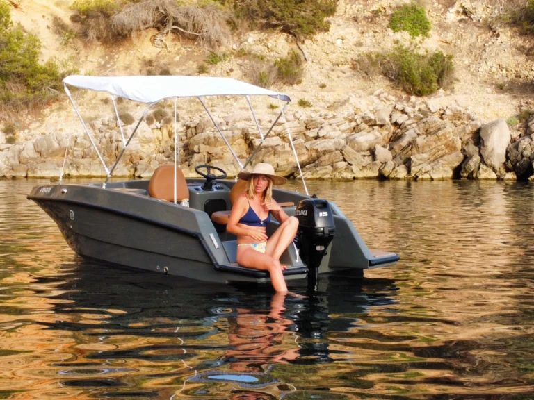 Bootverhuur Magonis Boats mag wave 550 in Santa Eulària des Riu via SamBoat