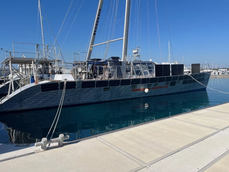 Huur een Terre Marine Noe 78ft in Ayia Napa Marina