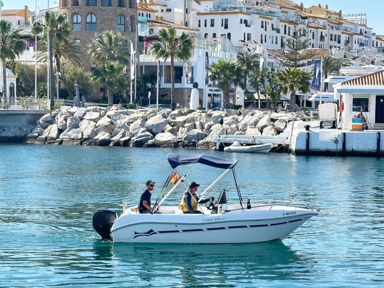 Bootverhuur voraz 500 in Puerto Deportivo de Lujo en Marbella via SamBoat