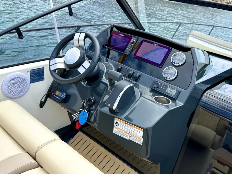 Verhuur Motorboot in Puerto Campomanes Greenwich - Quicksilver Activ 875 Sundeck