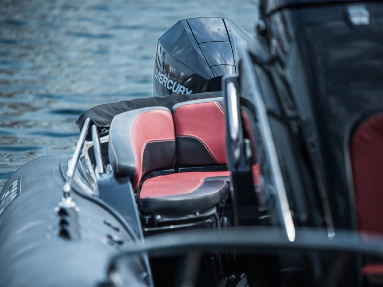 Grand Boats Golden Line G850L te huur van particulier of professional in Santorini Port