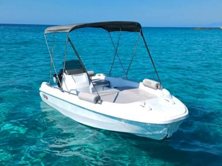 Huur een ROTO 450S in Mandelieu-la-Napoule