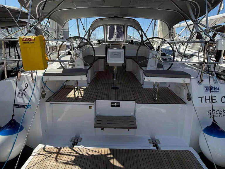 Verhuur Zeilboot Bavaria met vaarbewijs