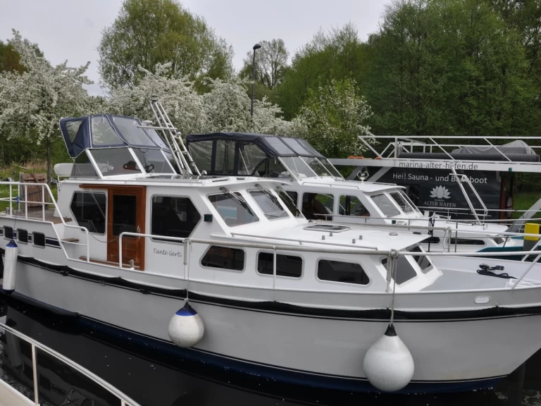 Huur een Gruno 38 Gruno 1050 Deluxe "Tante Gerti" in Zehdenick