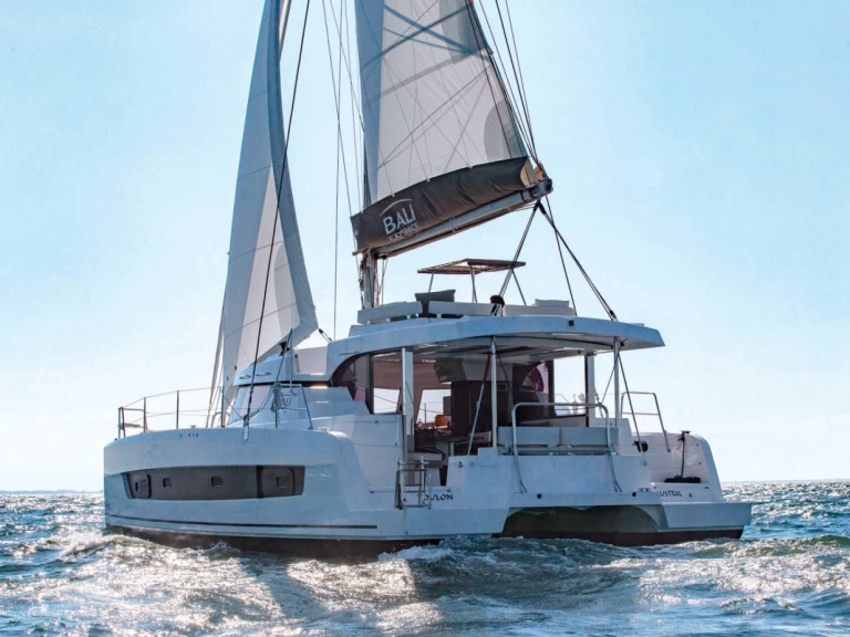 Verhuur Catamaran Bali met vaarbewijs