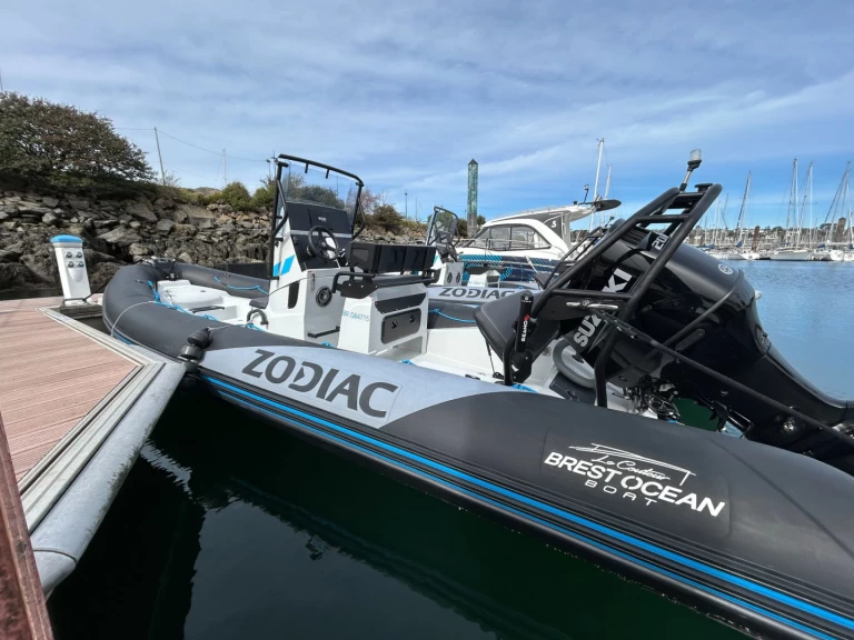 Zodiac Pro 7 te huur van particulier of professional in Brest