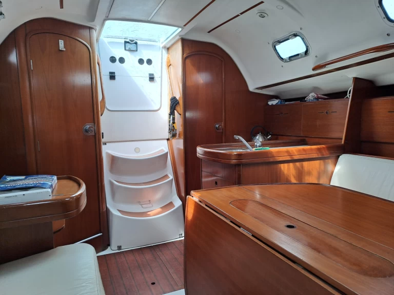 Bootverhuur Concarneau goedkoop First 31.7