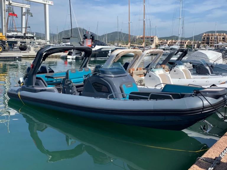 RIB te huur in Cogolin voor de beste prijs