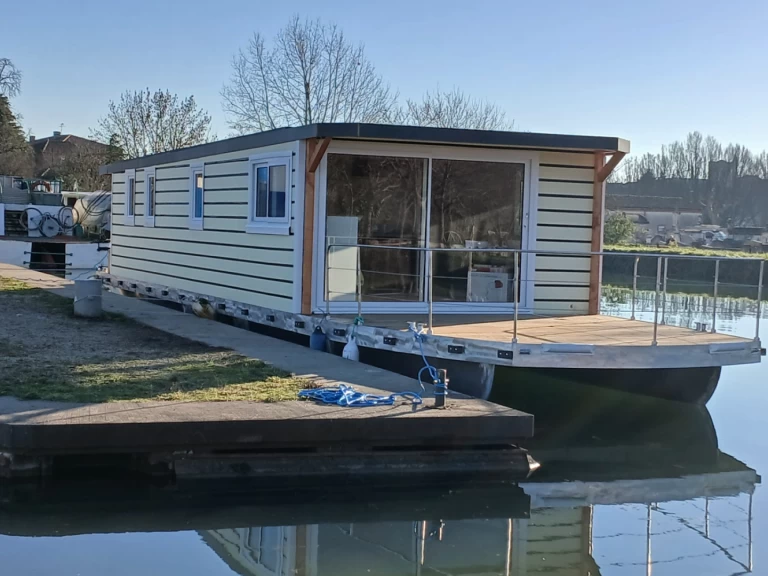 Bootverhuur Castelsarrasin goedkoop Standard 3 cabines