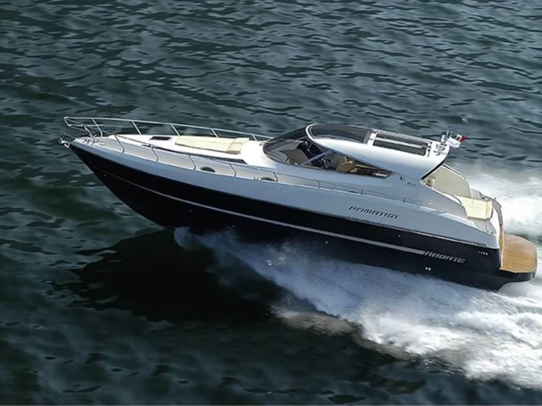 Huur een PRIMATIST By Bruno Abbate G 46 in Capri