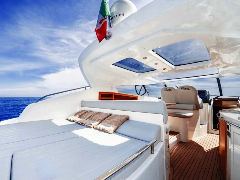 Huur Motorboot met of zonder schipper PRIMATIST By Bruno Abbate in Capri