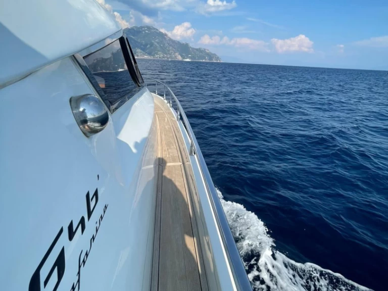 Verhuur Motorboot PRIMATIST By Bruno Abbate met vaarbewijs